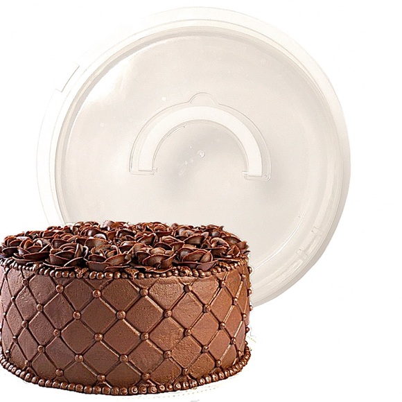 Other - Lightweight Plastic Reusable Cake Server w/ Lid